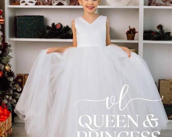 Tulle flower girl dress  White flower girl dress First communion dress Flower dress litter skirt Ball gown Satin girl dress