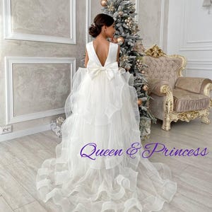 Ivory tulle flower girl dress Holiday party dress for girls Sleeveless wedding dress for girl Girls pageant dress Birthday dress little girl