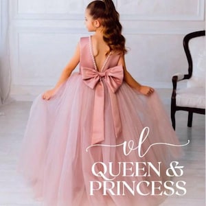 EXPRESS SHIPPING White tulle flower girl dress with bow Princess style wedding dress for flower girl Luxury flower girl dress for wedding