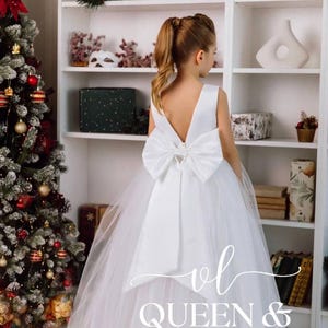 Tulle  flower girl dress, Tutu girl dresses, lvory flower dress, Baptism dress, Simple flower girl dress