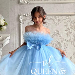 Tulle flower girl dress Tutu wedding flower girl dress Junior bridesmaid gown Birthday baby girl party dress ivory Knee length dress puffy