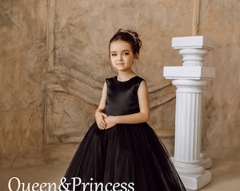 Flower girl dress train, Satin girl dresses, Junior dress, Girl dress black, Tulle flower girl dresses, Dress for photoshoot
