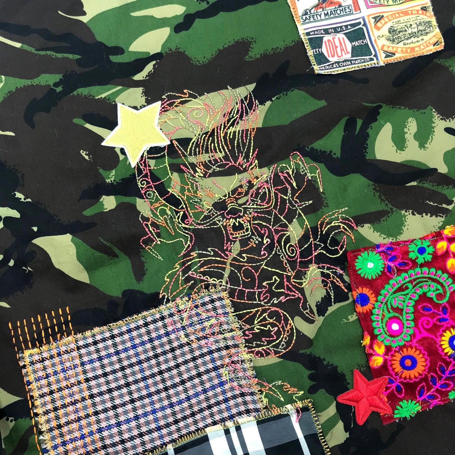 パッチワークと手刺繍でリメイクしたヴィンテージ迷彩ミリタリー 