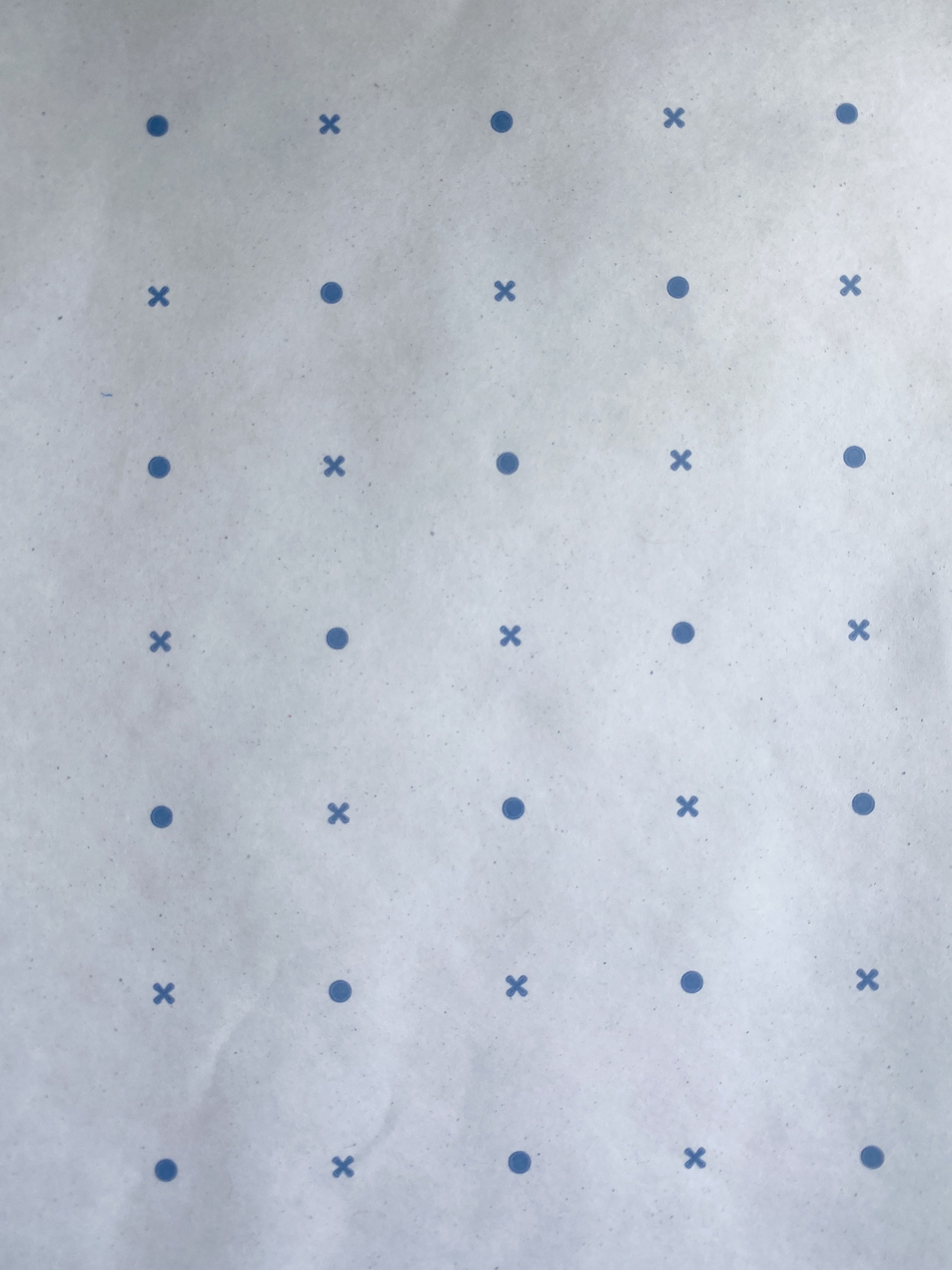 91cm / 122cm Dot and Cross Pattern Cutting Paper 20mm Spacing