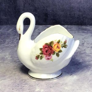 Tarro de porcelana fina con forma de rosa estilo cottage vintage, plato para anillos