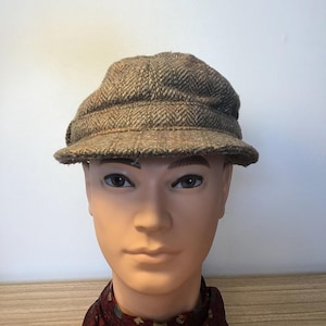 Vintage Brown Tweed Traditional Deerstalker Hat, Hunting Cap Small