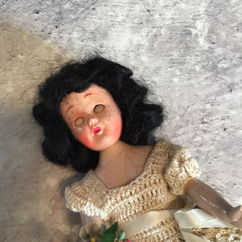 Rare Vintage Lingerie Lou Doll With Cream Crochet Dress 7.5