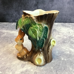 Hornsea Fauna Pottery - 小さなウサギの花束ホルダー、陶器の