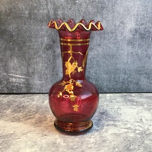 Vintage Bohemia Glass Ruby and Gold Art Vase - BJ Glassworks Kamenicky Senov Czech Republic