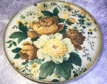 Vintage Keswick Oval Fibreglass Tray in a Floral Design of Roses