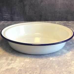 Vintage Blue and White Enamel Pie Dish, Enamelware Shallow Bowl, Vintage Kitchenalia