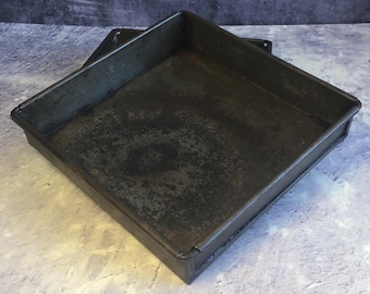 Pair of Rustic Vintage Square Sandwich Cake Baking Tins, 5.5 Inch Square Cake Pans, Bakeware Moulds