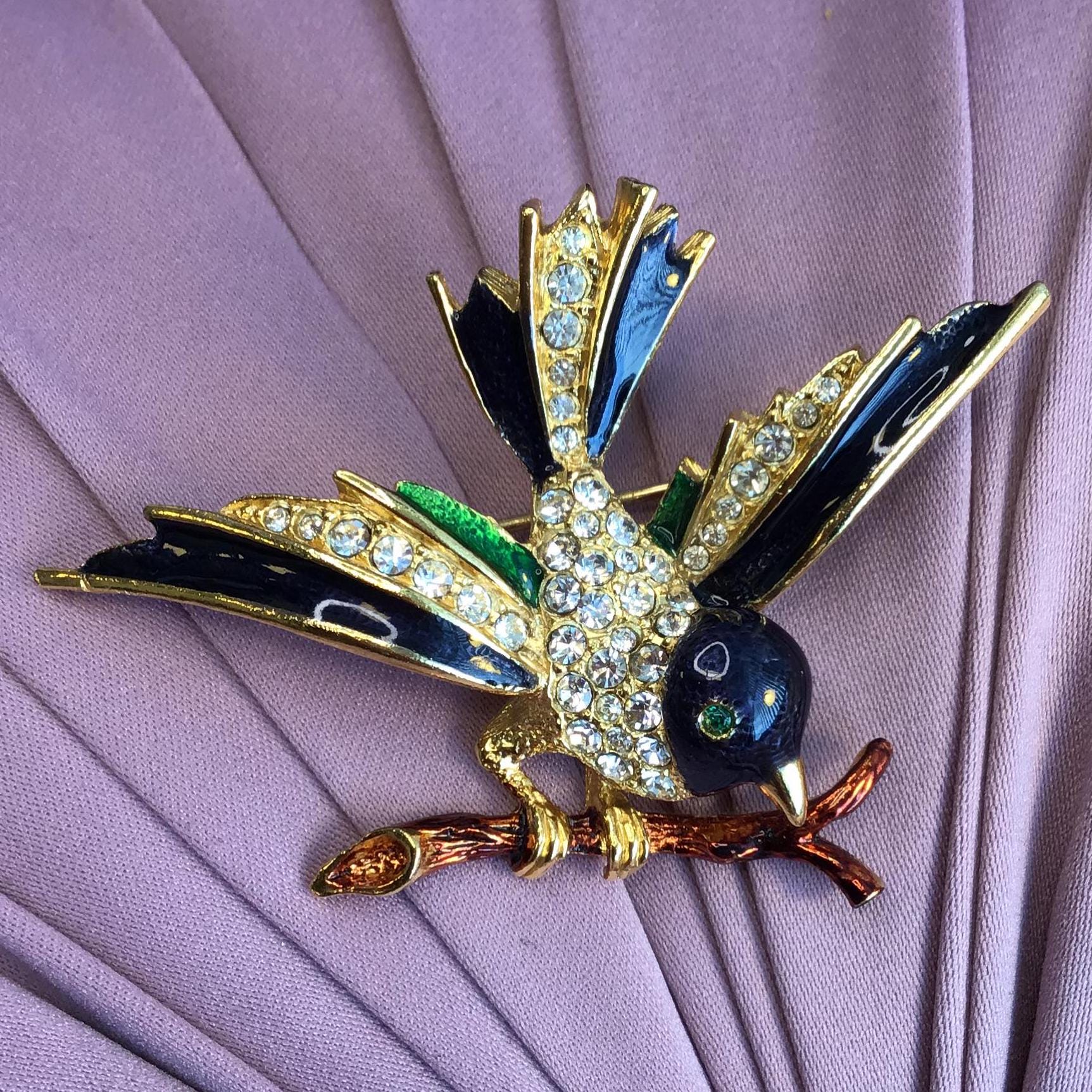 置物 Rare Species Vintage Sphinx (9924) Enamel and Rhinestone Bird on Branch Brooch