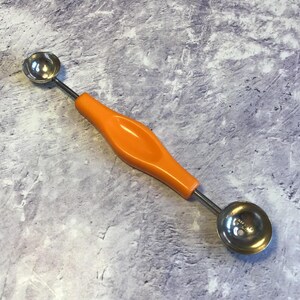 Vintage Double Ended Melon Baller, Two Headed Melon Ball Utensil With Orange Plastic Handle, Vintage Kitchenalia