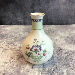 Vintage Wedgwood Bone China Meadow Field Bud / Posy Vase, Celebración del Bicentenario de 1995