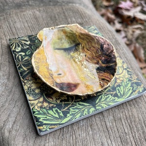 Klimt, Woman with Golden Tears, Wiliam Morris, Art Nouveau, Decorative Tile, Decorative Ornament, Unique Gift, Wall Decor, Home Decoration