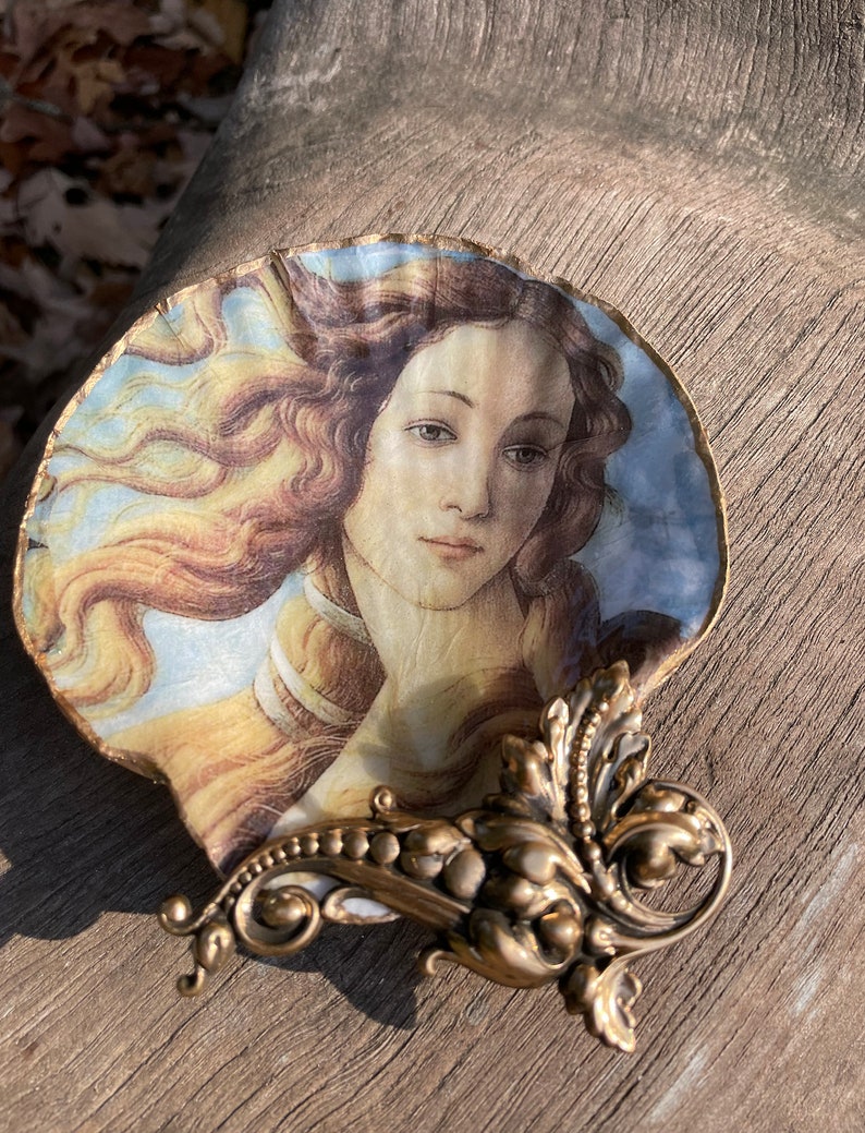 Venus, The Birth of Venus, Botticelli, Gift, Shell Art, Scallop Shell, Shell's Collection, Unique Gift, Mother's Day Gift ,Home Decor, Art, image 3