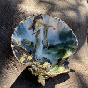 Greek Goddess , Water Nymph, Shell Dish, Scallop Shell, Decoupage Shell, Greek Mythology,Home Decor, Handmade, Gift for a Friend, Gifts