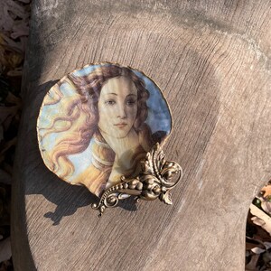 Venus, The Birth of Venus, Botticelli, Gift, Shell Art, Scallop Shell, Shell's Collection, Unique Gift, Mother's Day Gift ,Home Decor, Art, image 10