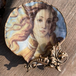 Venus, The Birth of Venus, Botticelli, Gift, Shell Art, Scallop Shell, Shell's Collection, Unique Gift, Mother's Day Gift ,Home Decor, Art, image 4