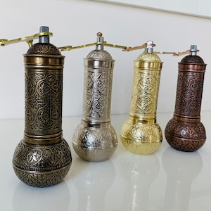 Large size 19 cm, Pepper Mill, Traditional Handmade Mills Manual Salt, Spice, Pepper Mill, Unique Home Decoration Housewarming Gift