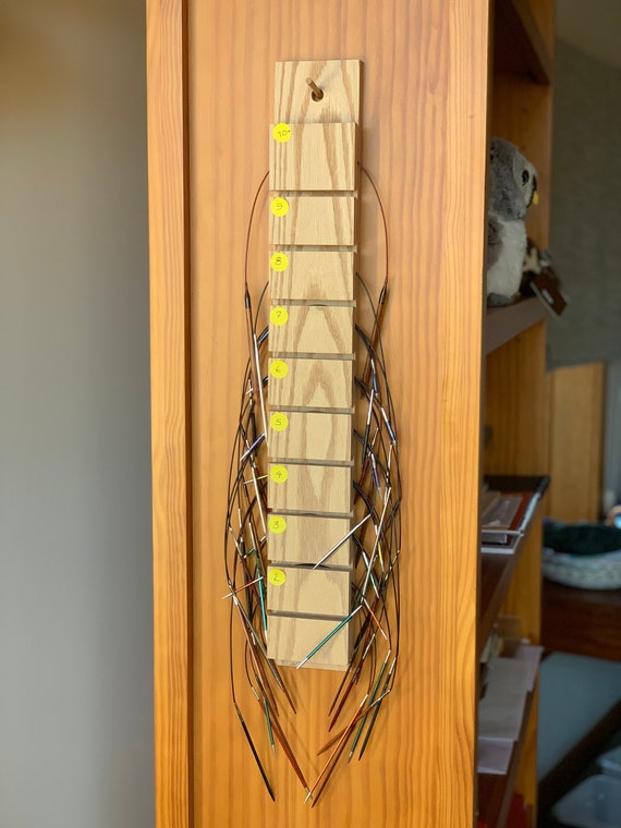 Circular Knitting Needle Organizer, Wood Hanger for Storage 