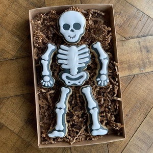 Build a Skeleton 4-Piece Halloween Cookie Cutter Set