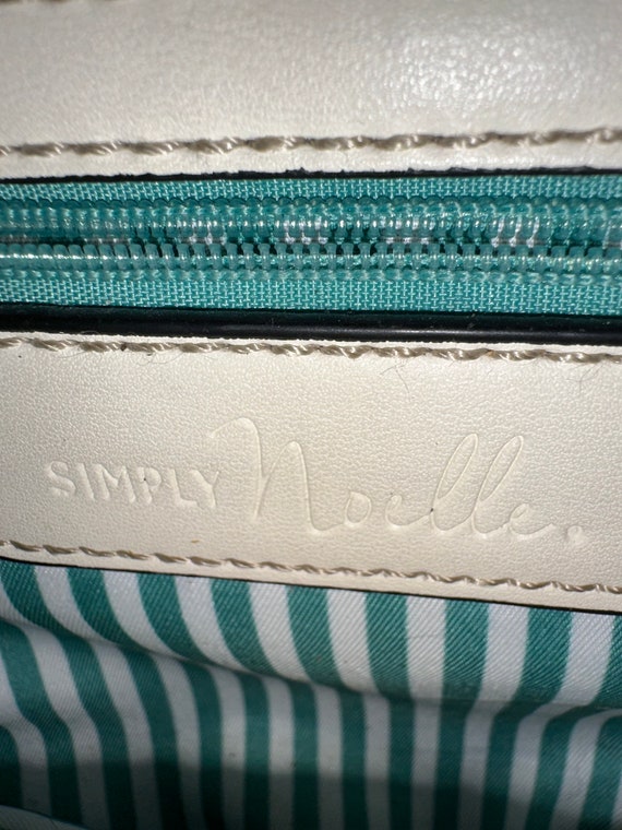 Simply Noelle White Crossover Purse - image 6