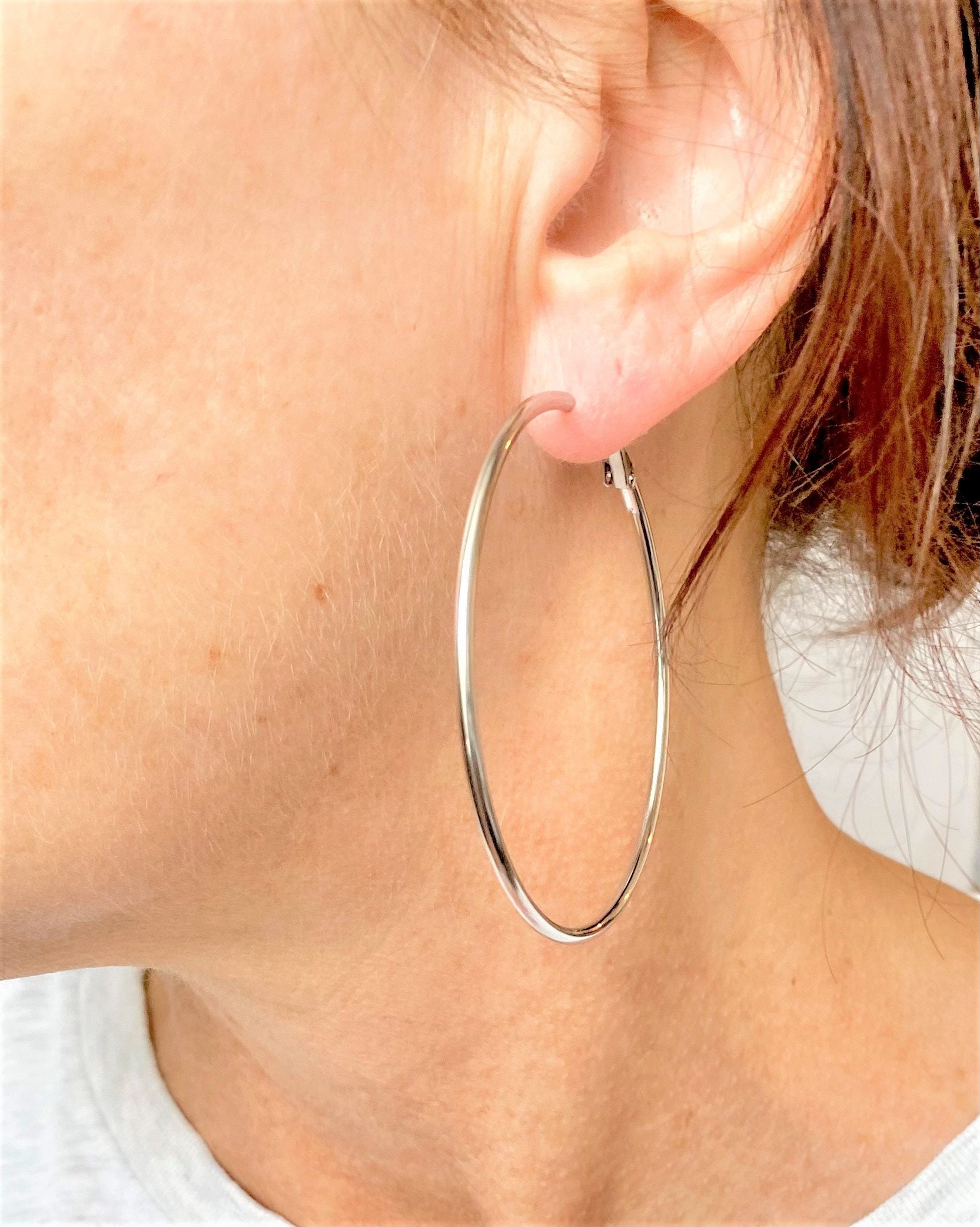 Sasylvia 8 Pcs Earring Backs for Droopy Ears Stainless Steel Disc Earring  Backs for Studs, Heavy Earrings, Secure Pierced Stainless Steel Earring