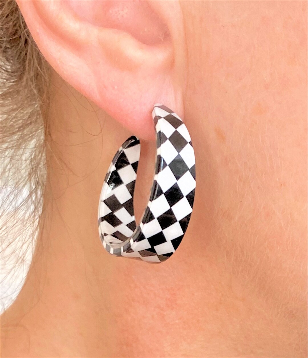 Wide Tapered Harlequin Check Hoop Earrings Black White Acrylic Resin ...