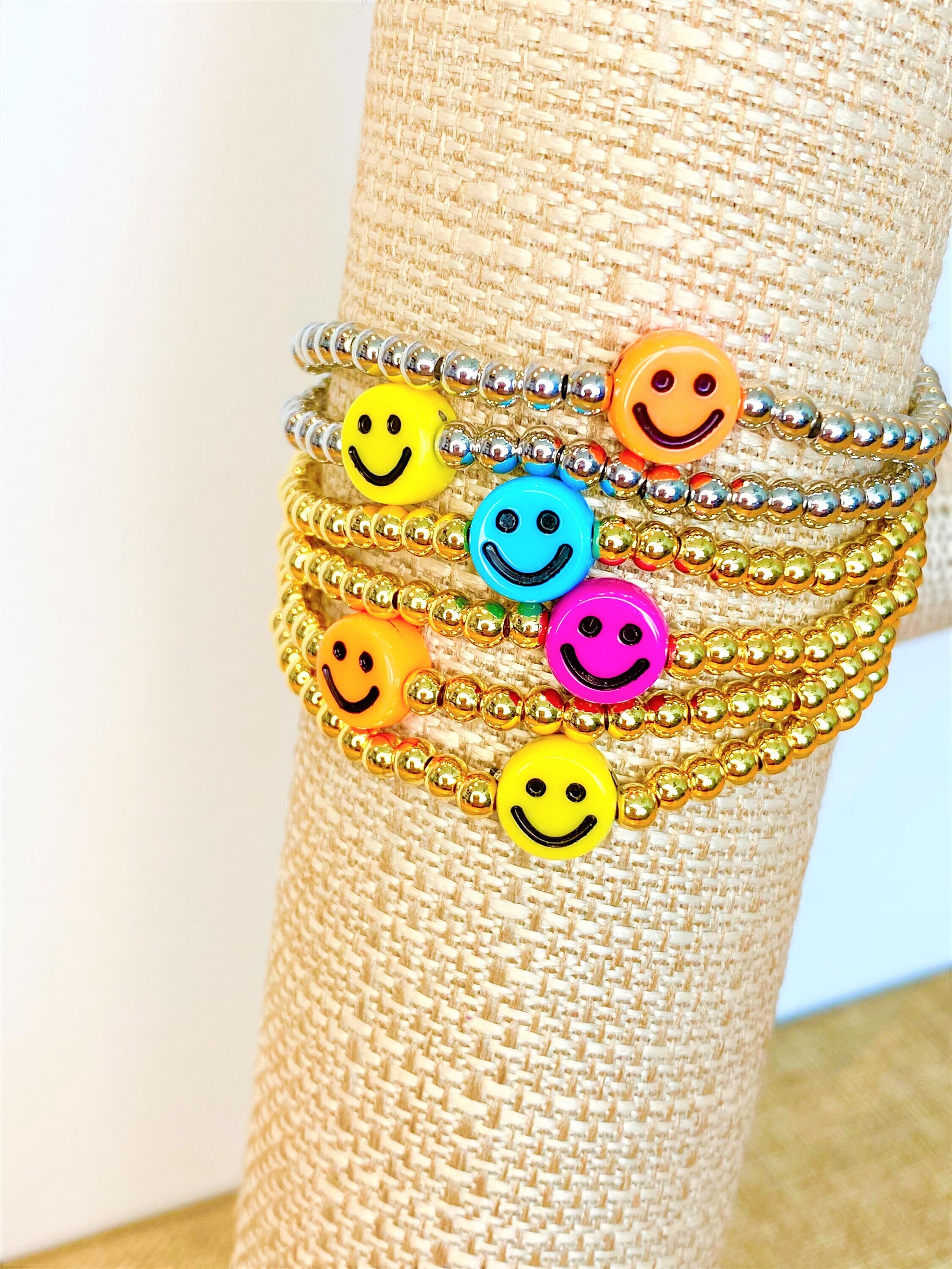 Smiley Gold Bead Bracelet atelieryuwa.ciao.jp
