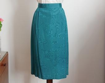 Pencil skirt made of turquoise silk rep