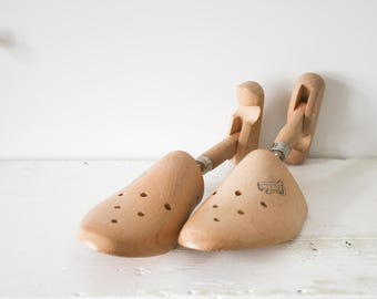 wooden shoe trees