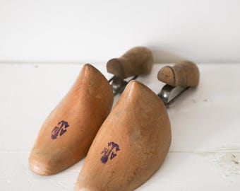 wooden shoe trees