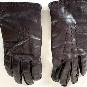 Vintage Dark Brown Almost Black Women&#39;s Leather Gloves Medium Fleece Lined Warm Brown Leather Size Medium Gloves