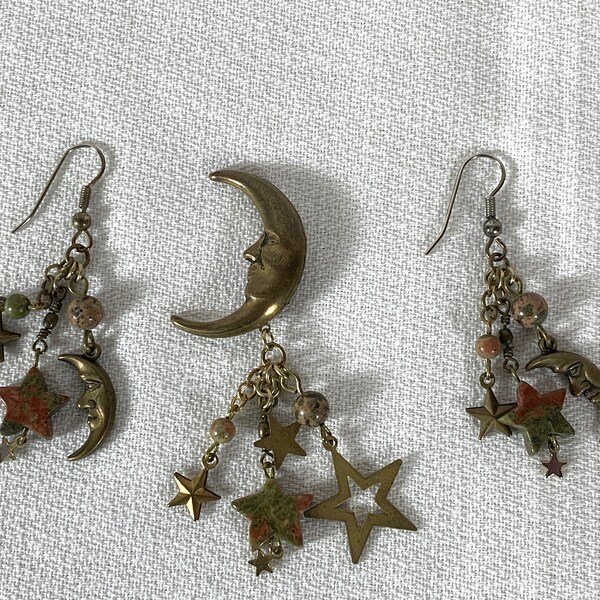 Vintage Moon and Stars Dangle Pierced Earrings and Dangle Brooch Pin Set