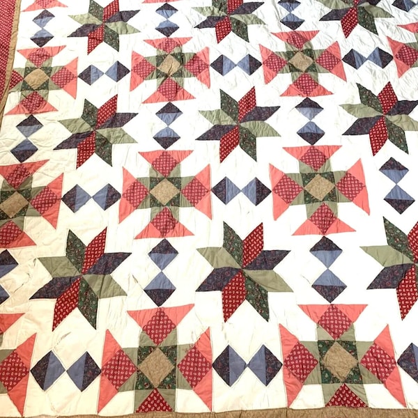 Vintage Hand Pieced Hand Quilted QUILT Full/Twin Sz 85"x82" Needs Minor Repair