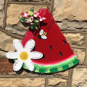 Slice of Watermelon door hanger. Summer decorations. Summer yard art. Summer door hangers. Watermelon with a bee decor.