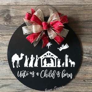 Nativity door hanger. Round Nativity Christmas door hanger  Christmas signs Christmas decorations. Christmas decor. Christmas door decor