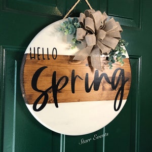 Hello Spring door hanger. Spring decorations. Spring door decor. Spring decor. Farmhouse door hangers. Hello spring signs Front door decor