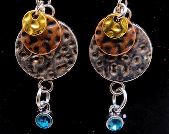 Tricolore Gehämmerte Ohrringe