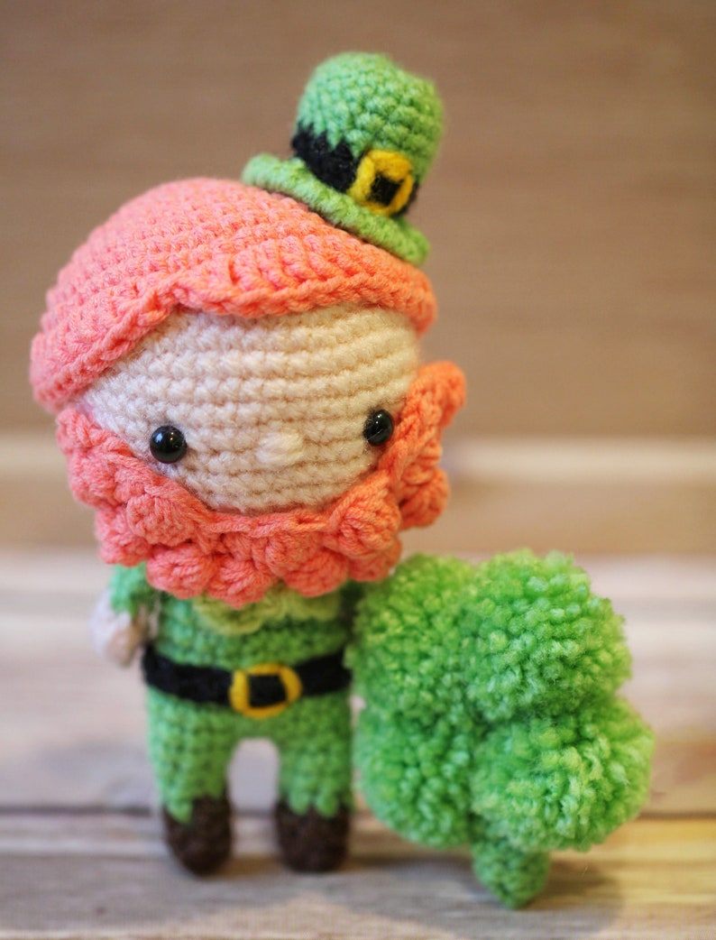 Amigurumi Crochet Pattern PDF in English: Liam the Leprechaun and Four-Leaf Clover image 2