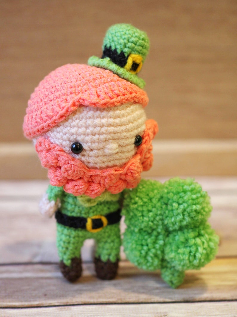 Amigurumi Crochet Pattern PDF in English: Liam the Leprechaun and Four-Leaf Clover image 5