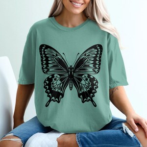 Butterfly SVG, Tattoo Design, Detailed Insect Clipart, Vector Graphics, Printable Art, Nature Inspired, Elegant Design, Instant Download