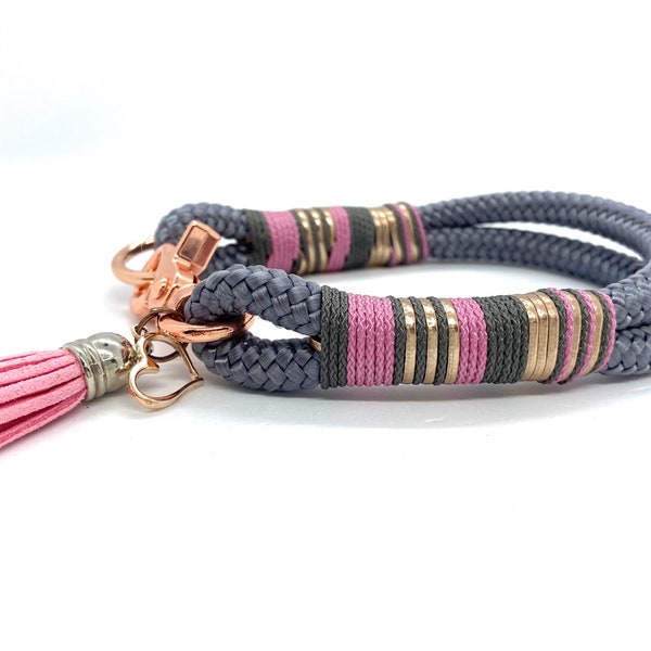 Dog collar and leash in the set