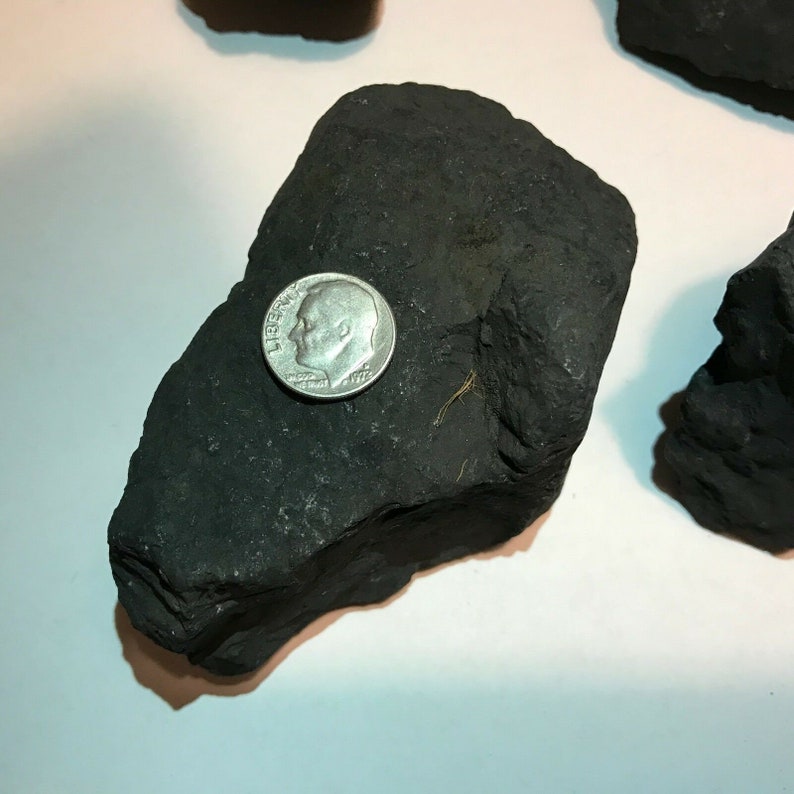 Rough SHUNGITE Specimen 2 Billion Years Old Ancient Healing Stone 1 Stone