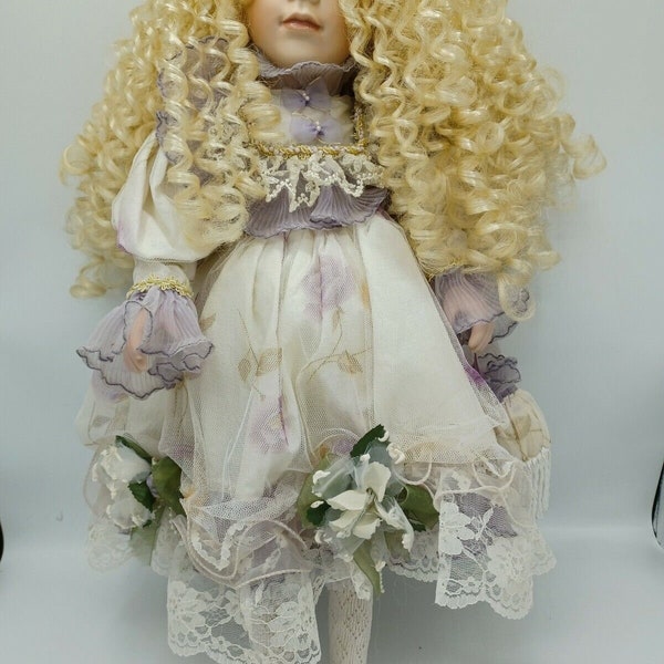 Duck House Heirloom Dolls