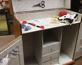 UFDC Souvenir Arlequine 23 Wooden Sewing Trunk