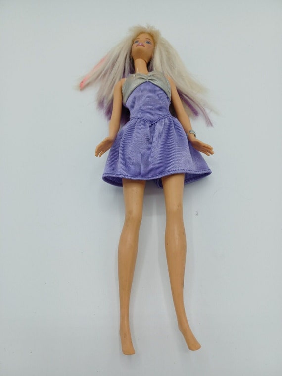 Barbie style Doll Mattel 1999