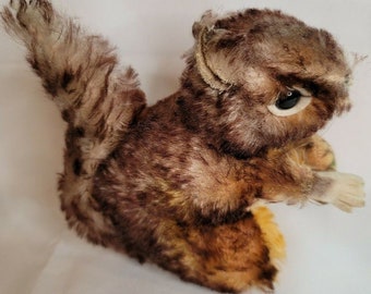Steiff 4" Perri the Squirrel, 1950's chest tag and pin